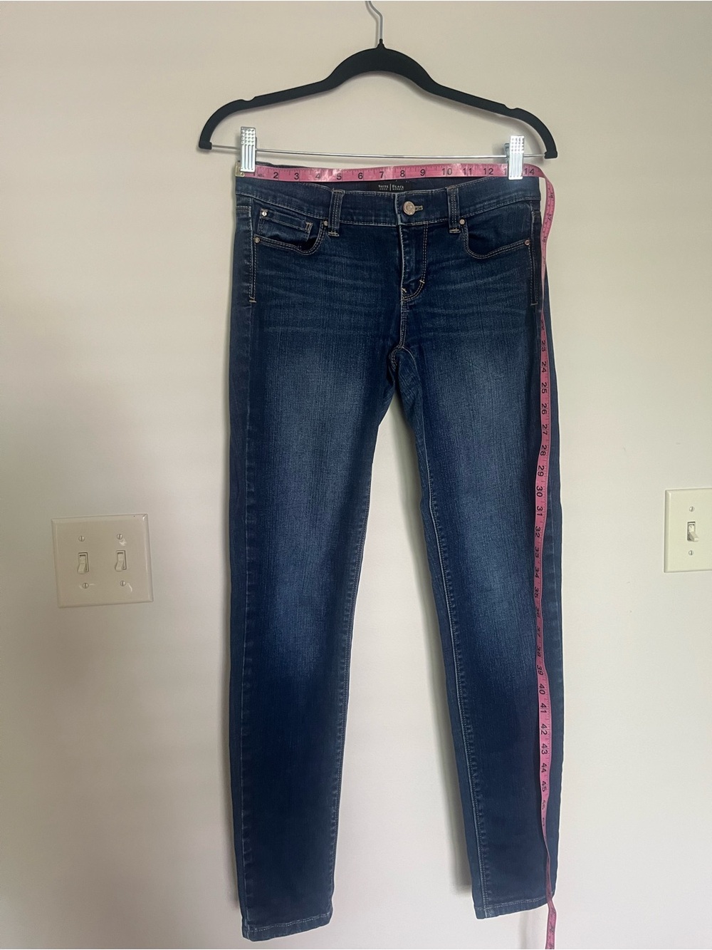 White House Black Market Dark Blue Skinny Jeans size 2R
